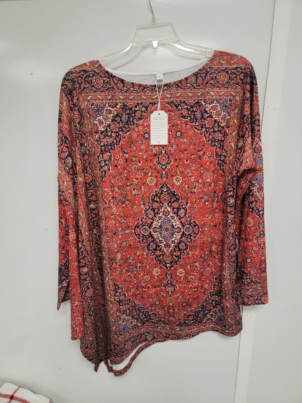 MADE WITH LOVE Brand Womens Tunic 2X/3X fit please see description  013038